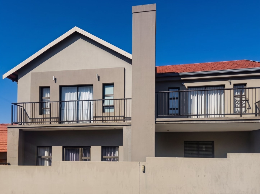 4 Bedroom Property for Sale in Wild Olive Estate Free State